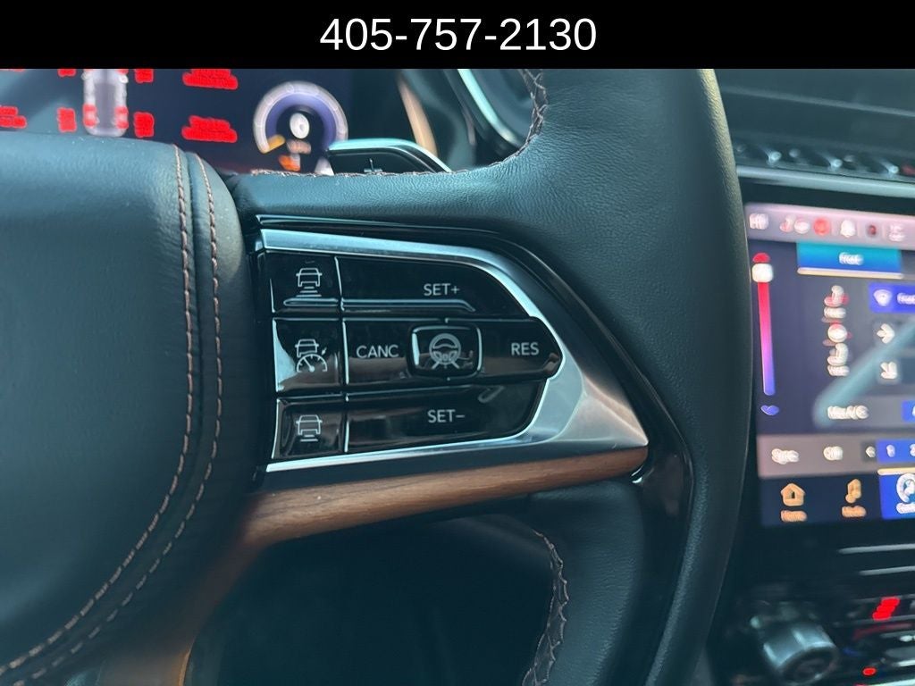 2023 Jeep Grand Cherokee Summit