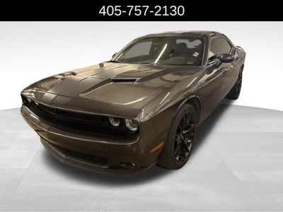 2017 Dodge Challenger SXT