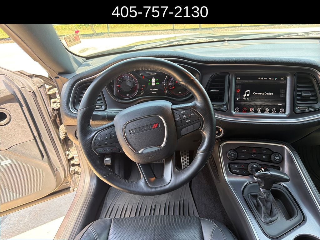 2017 Dodge Challenger SXT