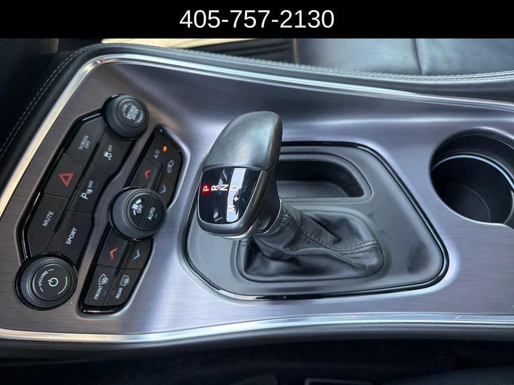 2017 Dodge Challenger SXT