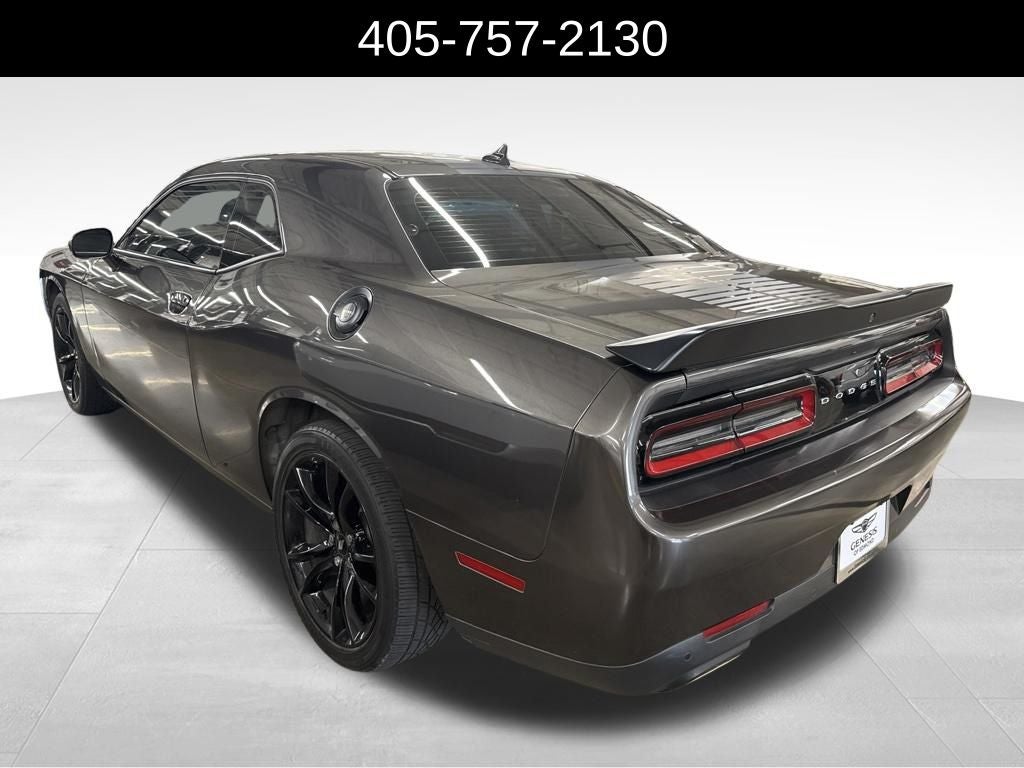 2017 Dodge Challenger SXT