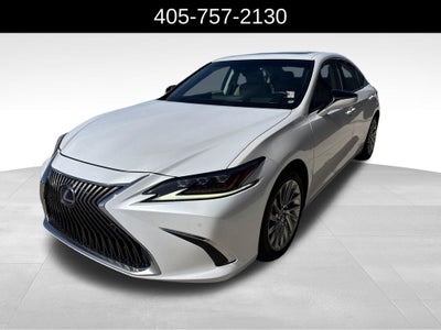 2020 Lexus ES 300h Ultra Luxury