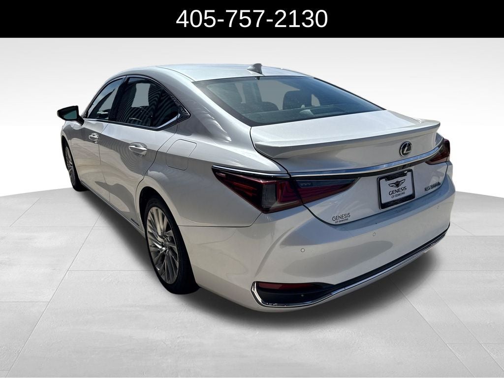 2020 Lexus ES 300h Ultra Luxury