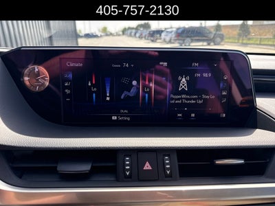 2020 Lexus ES 300h Ultra Luxury