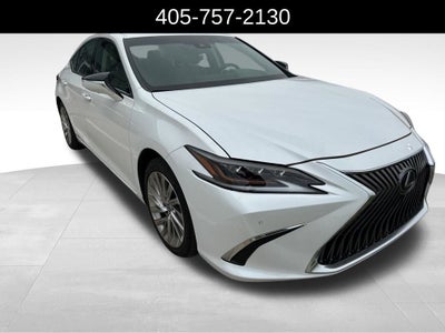 2020 Lexus ES 300h Ultra Luxury