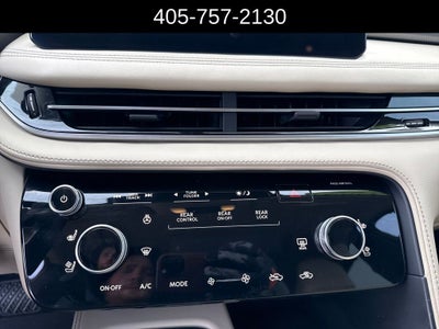 2022 INFINITI QX60 LUXE