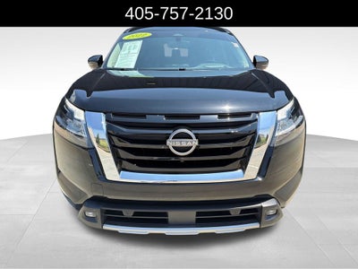 2022 Nissan Pathfinder Platinum