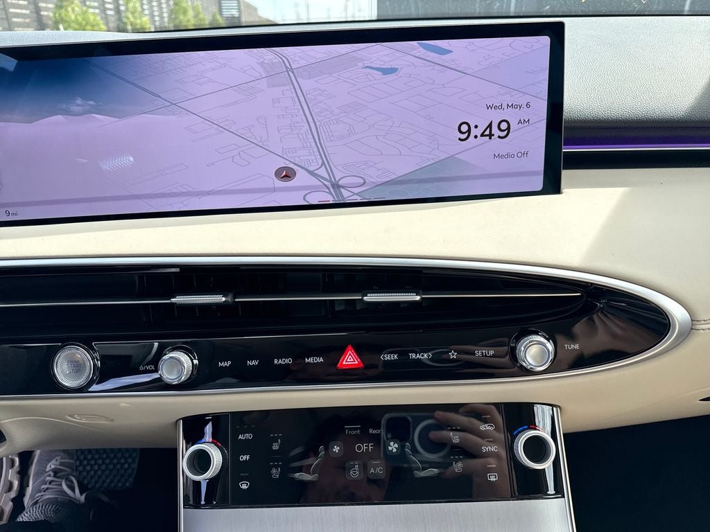 2026 Genesis GV70 2.5T Advanced