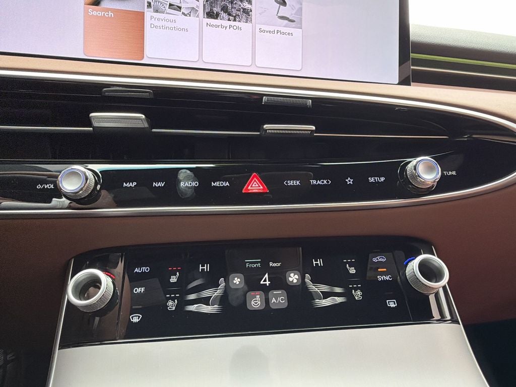 2026 Genesis GV70 2.5T Advanced