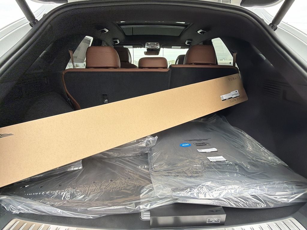 2026 Genesis GV70 2.5T Advanced