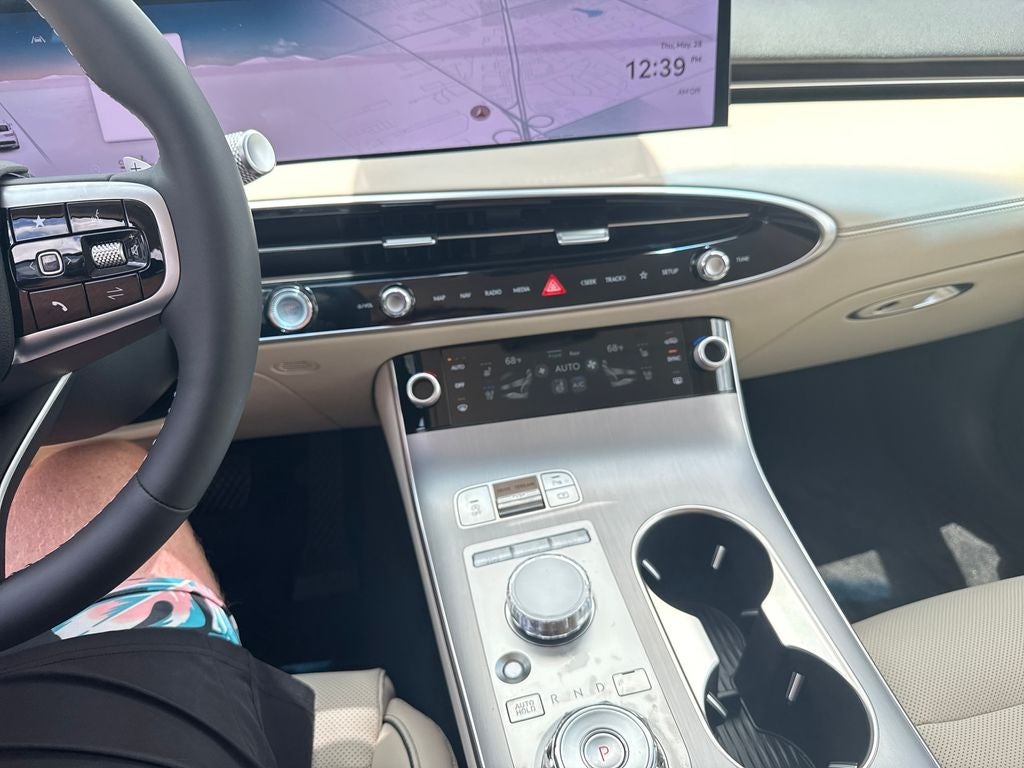 2026 Genesis GV70 2.5T Advanced