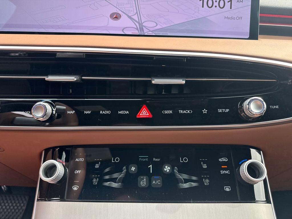 2026 Genesis GV70 2.5T Advanced