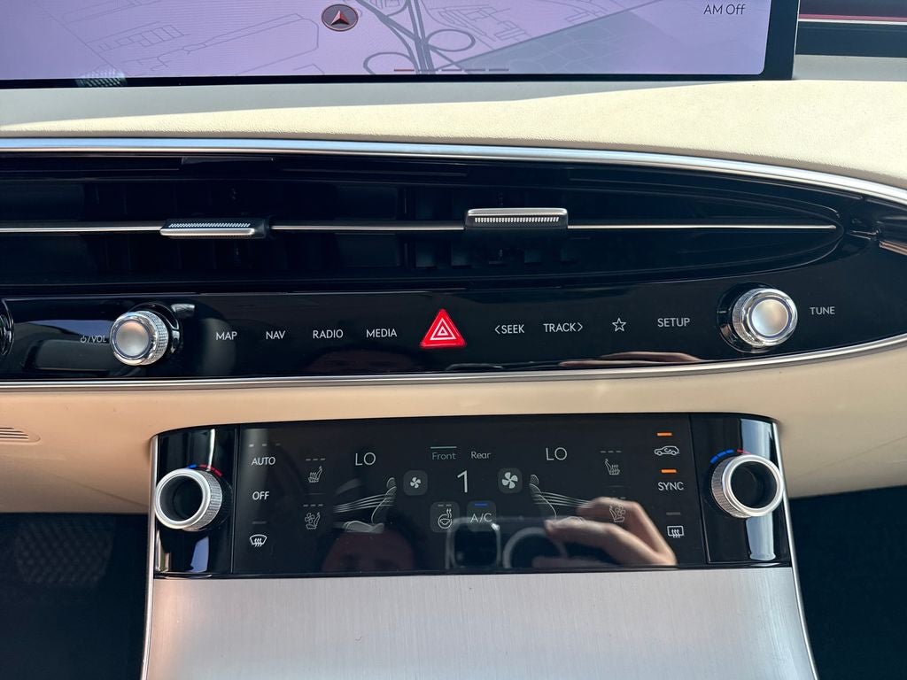 2026 Genesis GV70 2.5T Advanced