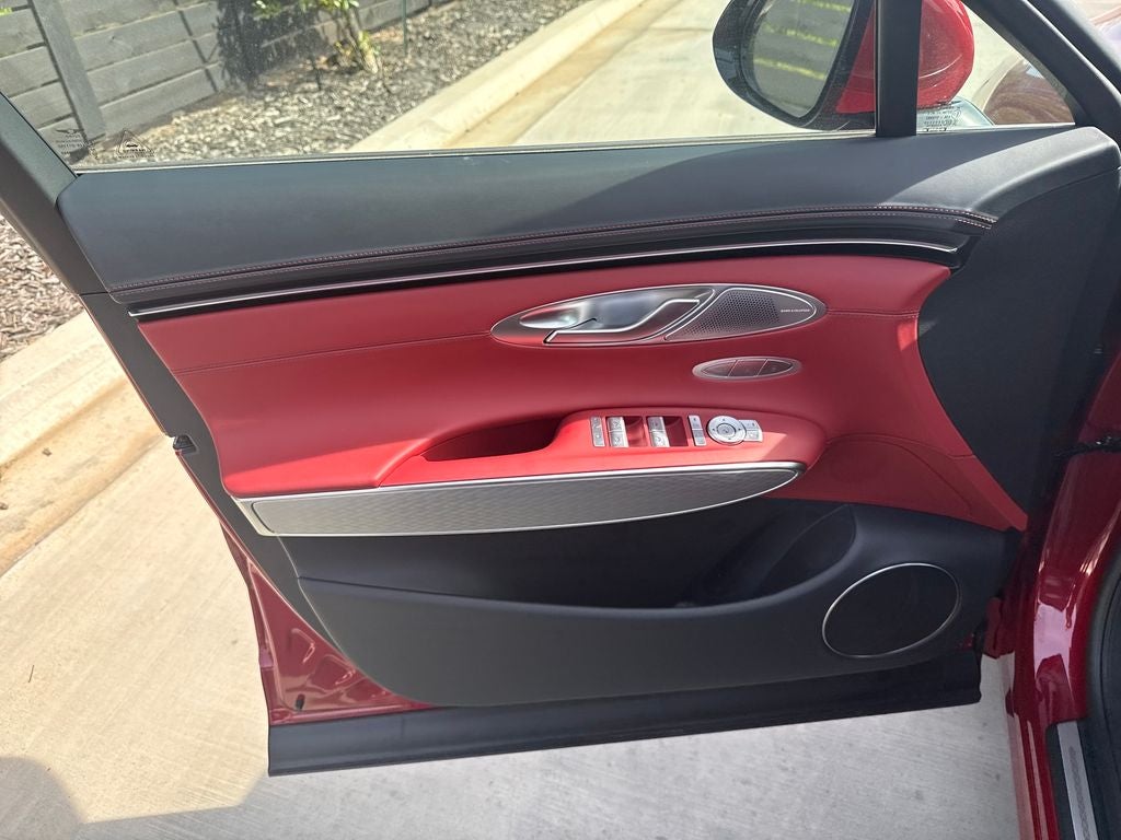 2026 Genesis GV70 2.5T Sport Prestige