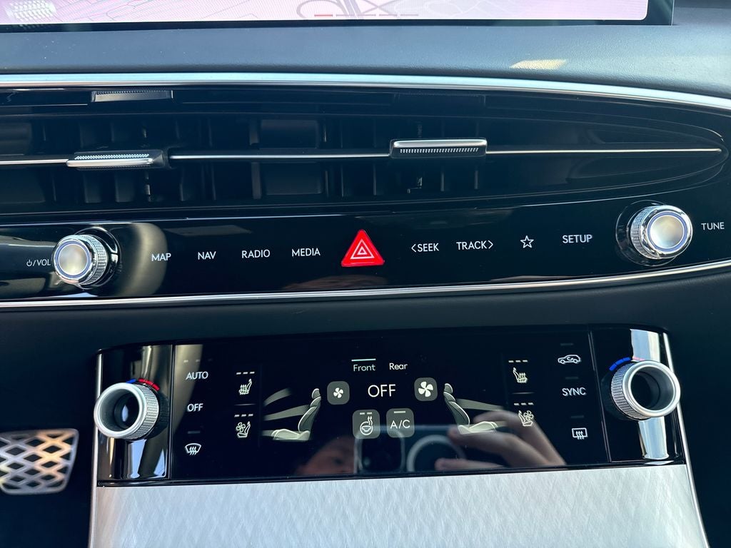 2026 Genesis GV70 2.5T Sport Prestige