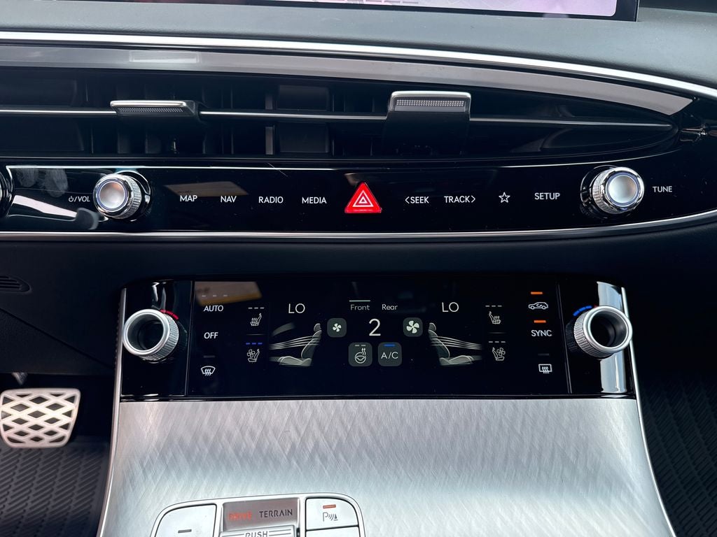 2026 Genesis GV70 2.5T Sport Prestige