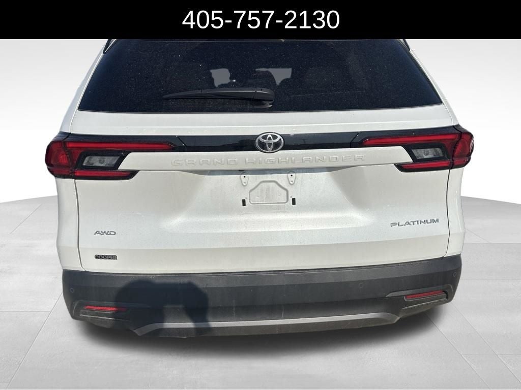 2025 Toyota Grand Highlander Platinum