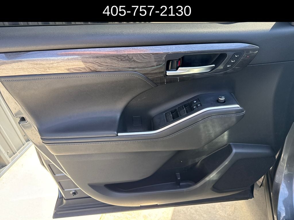 2020 Toyota Highlander Platinum