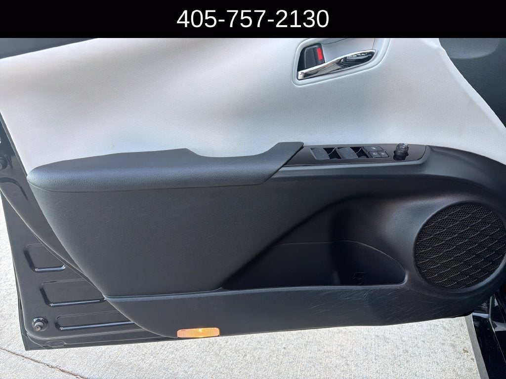 2019 Toyota Prius XLE