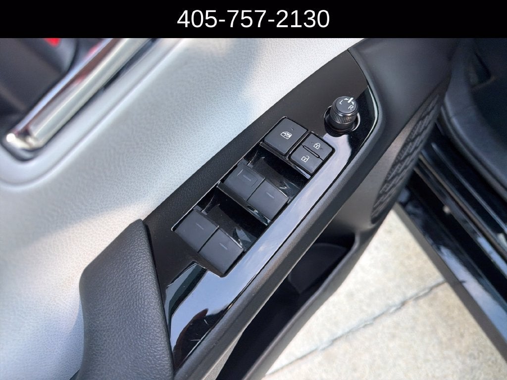 2019 Toyota Prius XLE