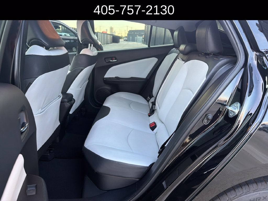 2019 Toyota Prius XLE