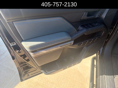 2025 Toyota 4Runner i-FORCE MAX Hybrid Trailhunter