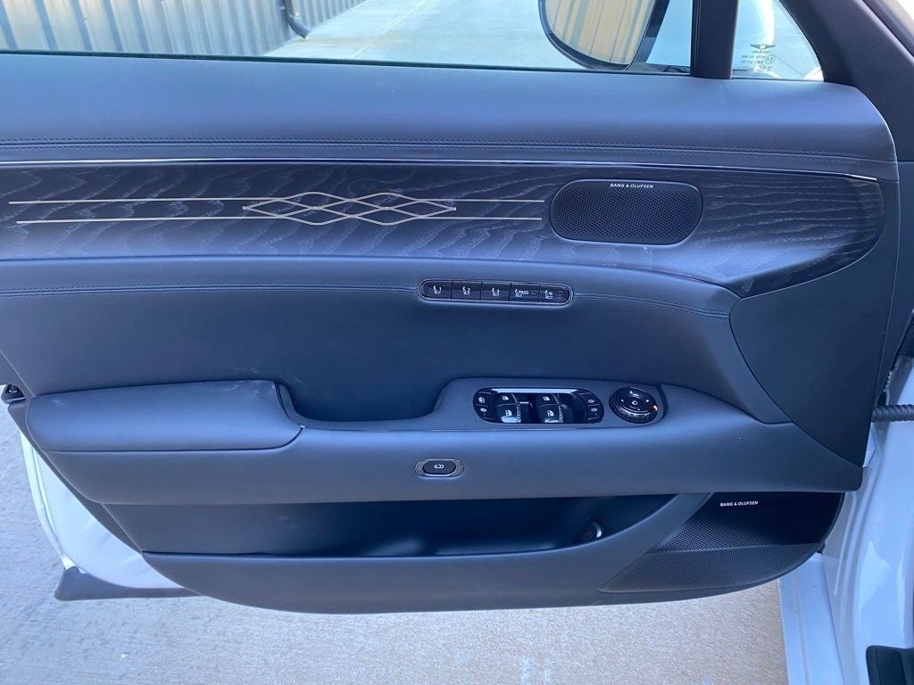 2026 Genesis G90 3.5T e-SC