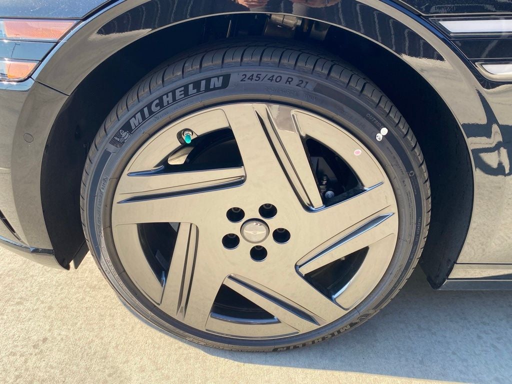 2026 Genesis G90 3.5T e-SC