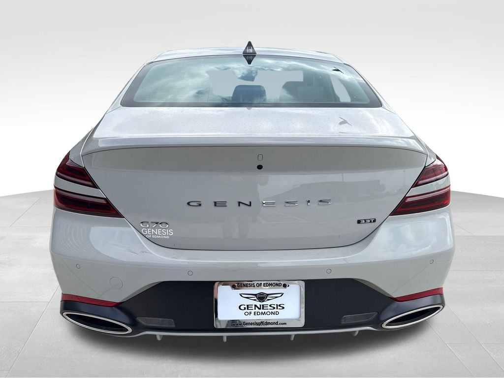 2026 Genesis G70 3.3T Prestige Graphite