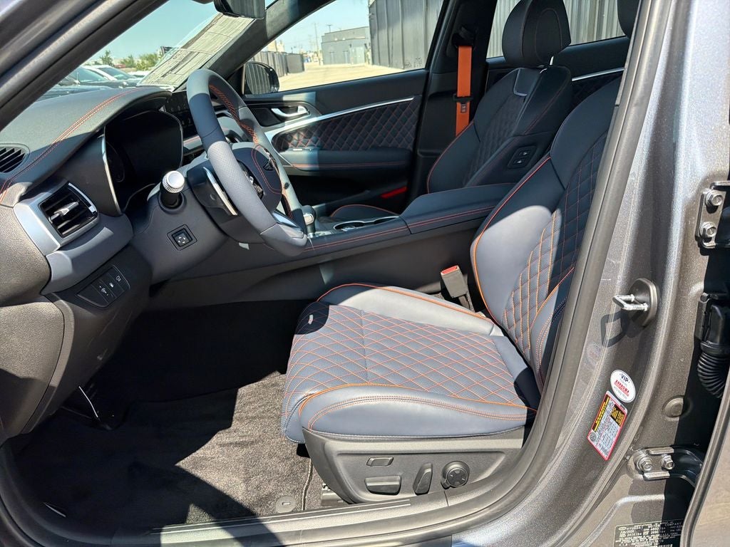 2026 Genesis G70 3.3T Prestige Graphite
