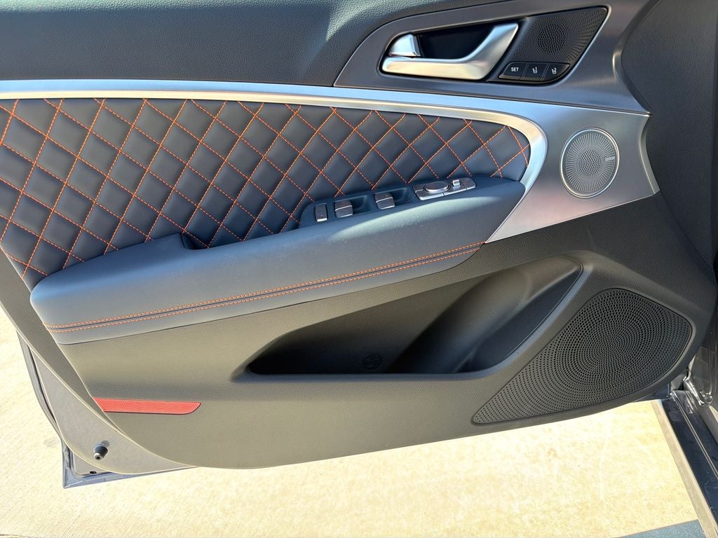 2026 Genesis G70 3.3T Prestige Graphite
