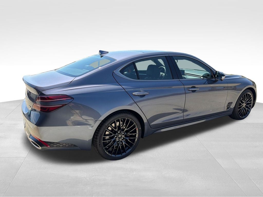2026 Genesis G70 3.3T Prestige Graphite