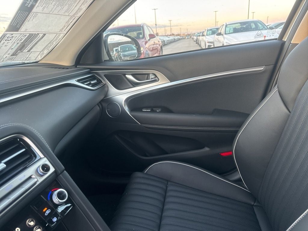 2026 Genesis G70 2.5T Prestige