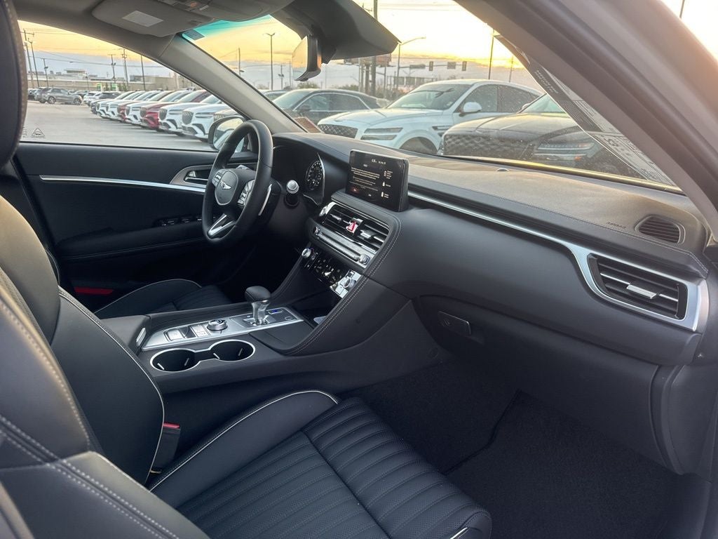2026 Genesis G70 2.5T Prestige