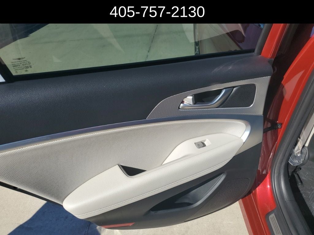 2022 Genesis G70 2.0T