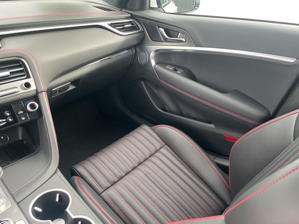 2026 Genesis G70 3.3T Sport Prestige