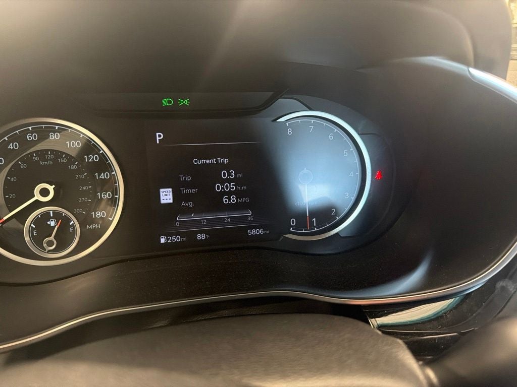 2026 Genesis G70 2.5T CERTIFIED