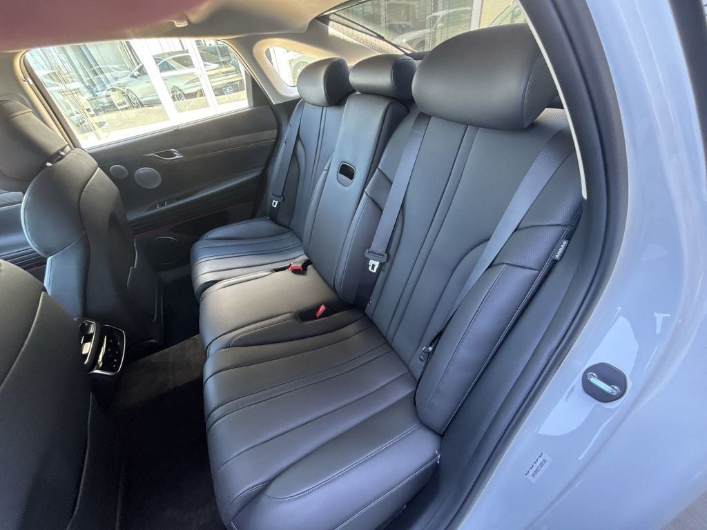 2026 Genesis G80 2.5T
