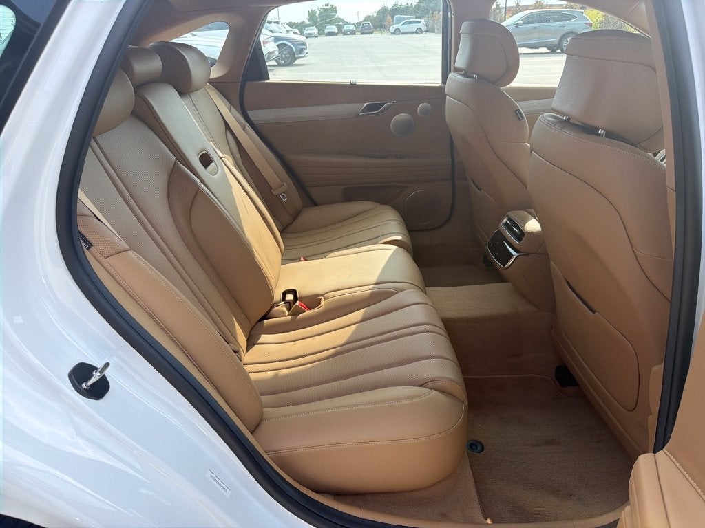 2027 Genesis G80 2.5T Advanced