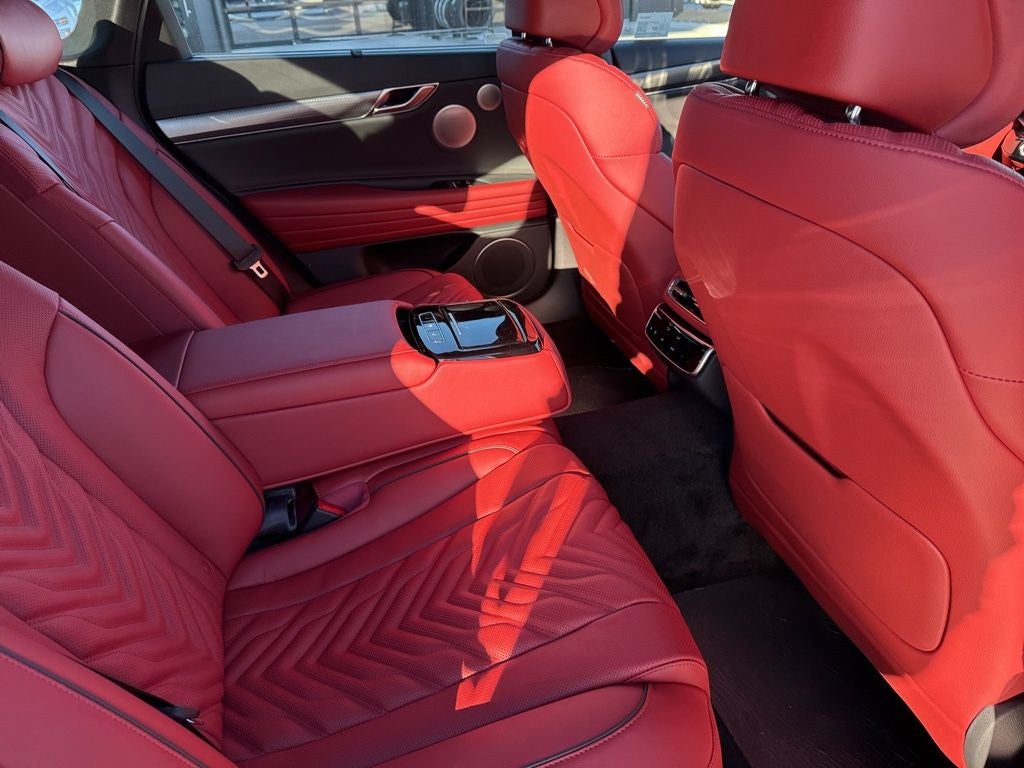 2026 Genesis G80 2.5T