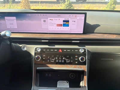 2027 Genesis GV80 2.5T Prestige