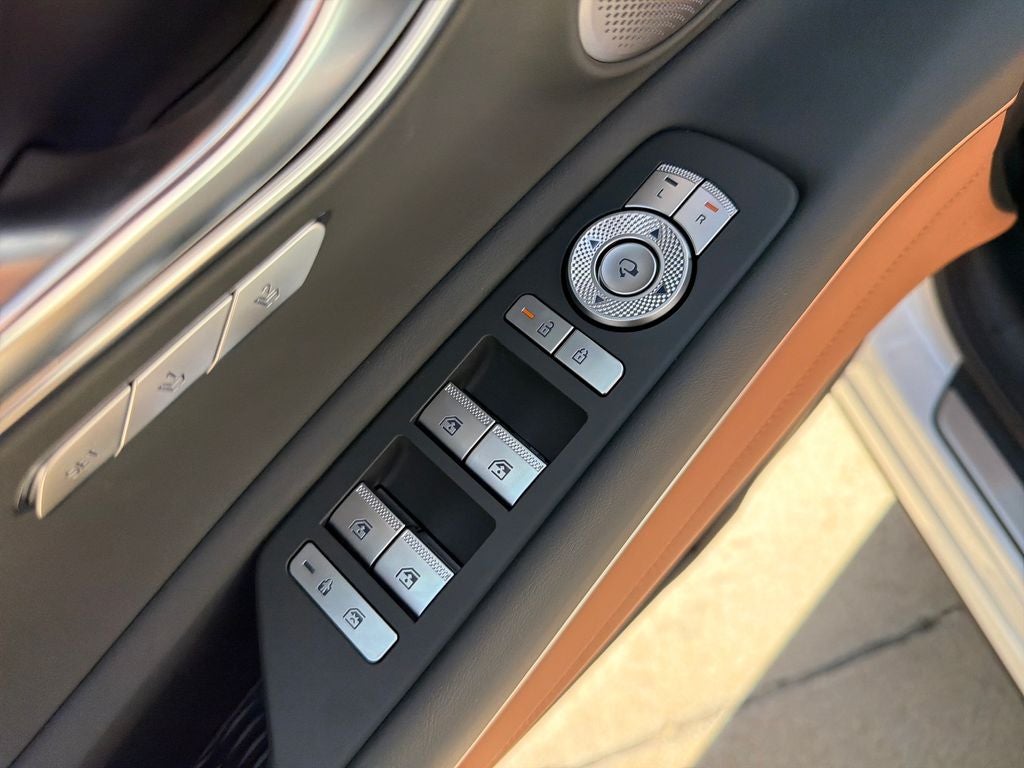 2027 Genesis GV80 2.5T Prestige