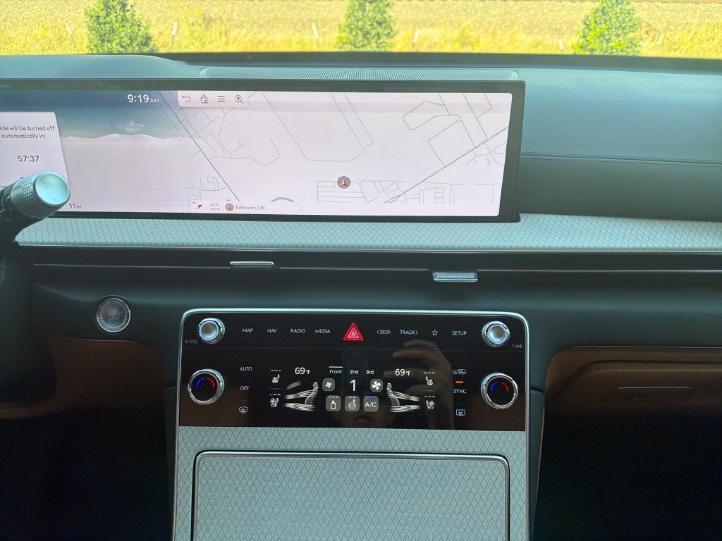 2027 Genesis GV80 2.5T Prestige