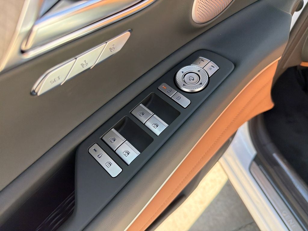 2027 Genesis GV80 2.5T Prestige