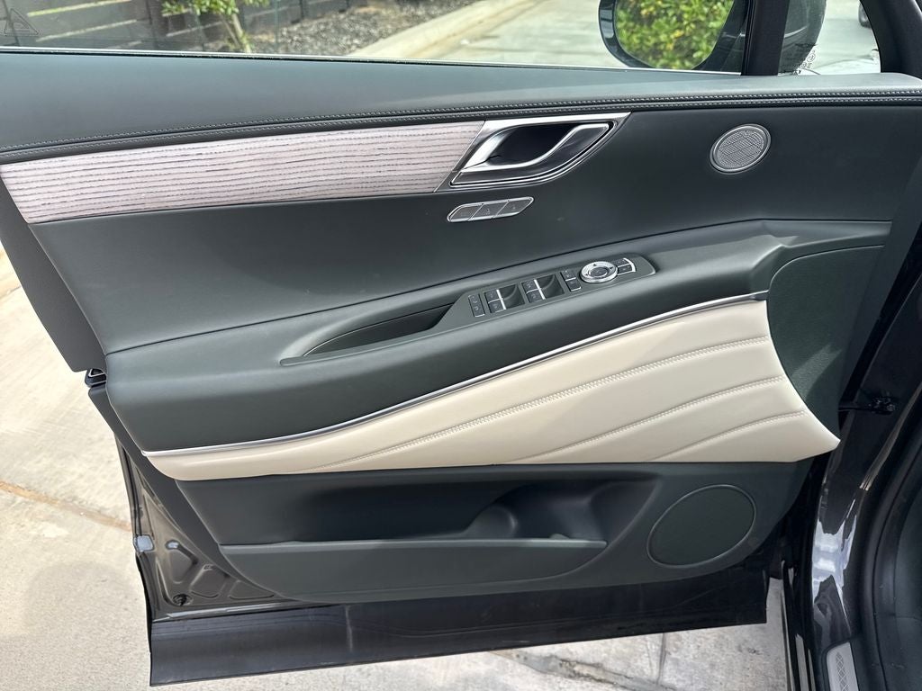2026 Genesis GV80 2.5T
