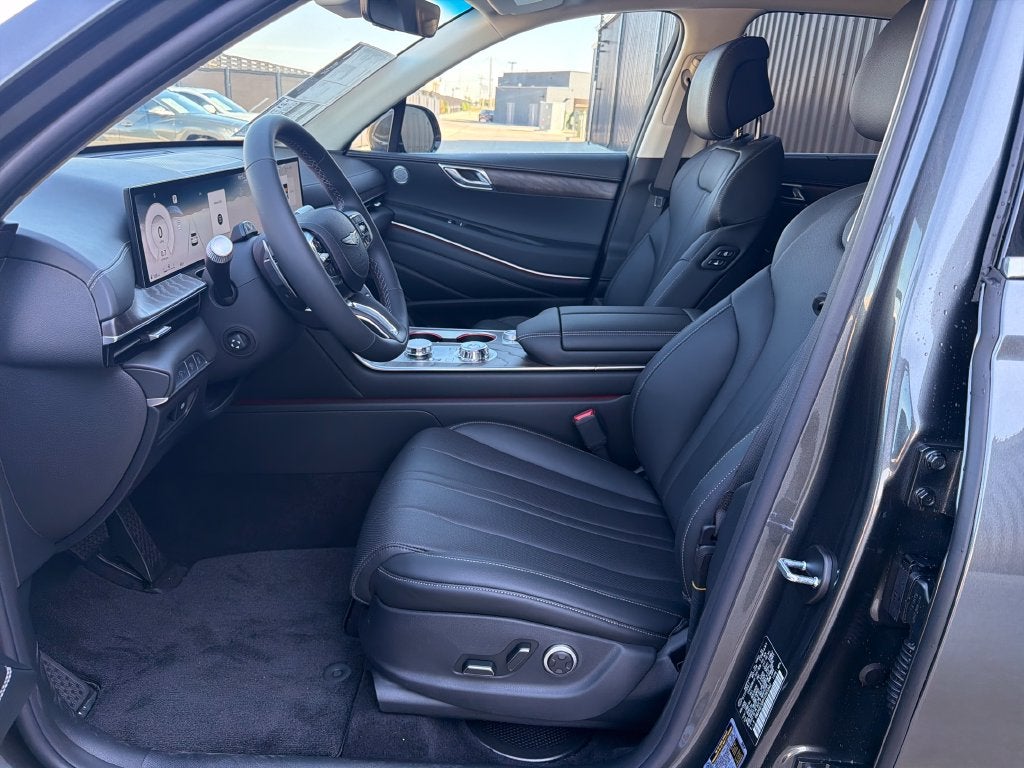 2027 Genesis GV80 2.5T Select