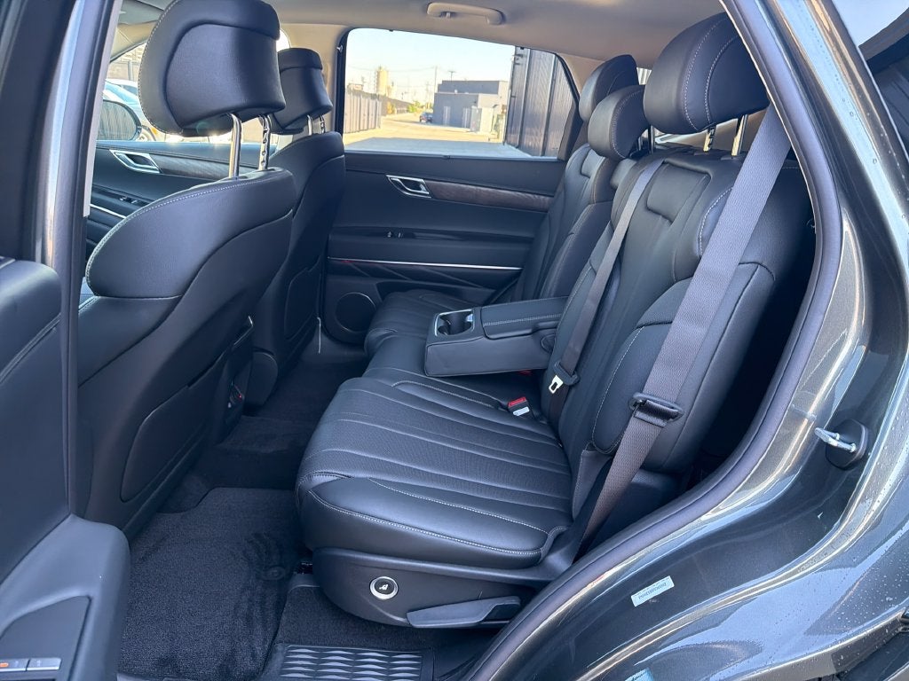 2027 Genesis GV80 2.5T Select