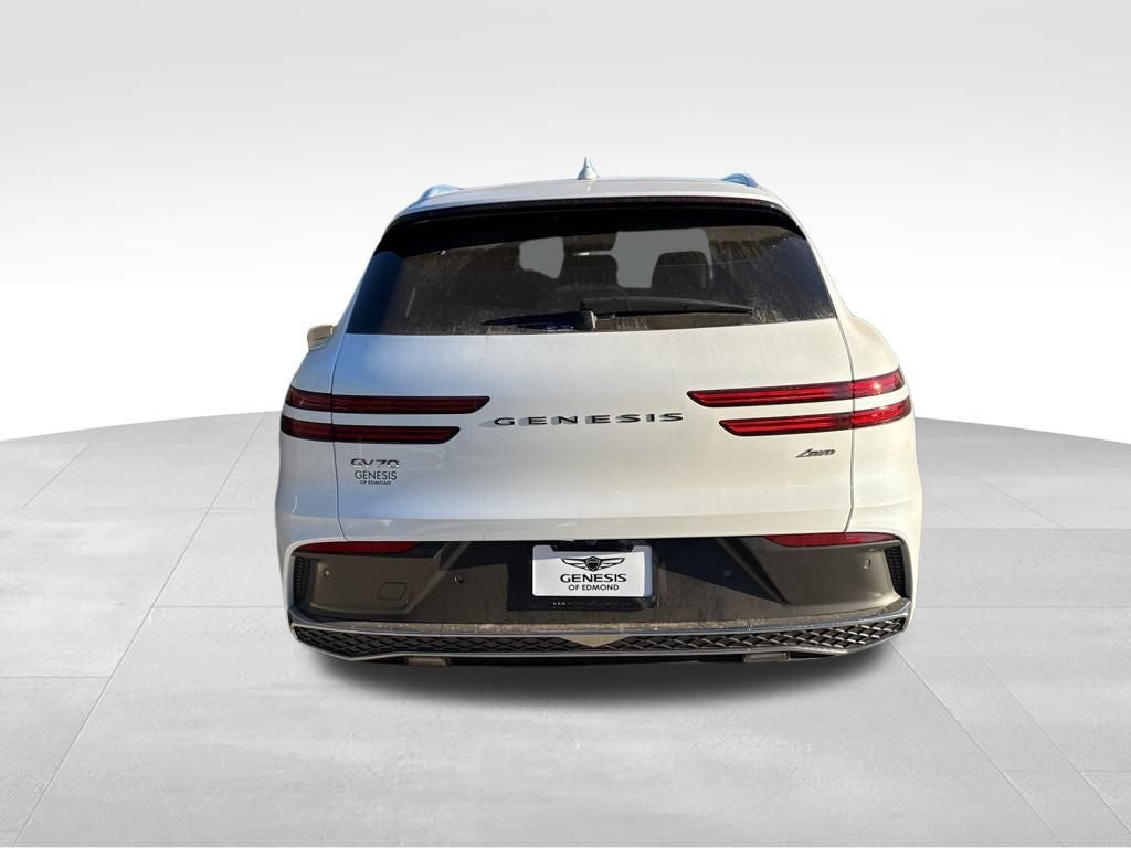 2026 Genesis GV70 2.5T Select