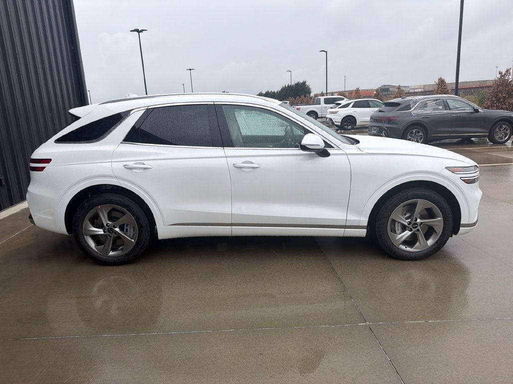 2027 Genesis GV70 2.5T