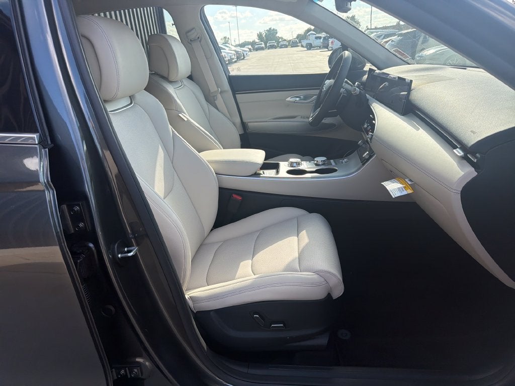 2027 Genesis GV70 2.5T Select